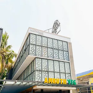 Hotel The Connect, Kochi